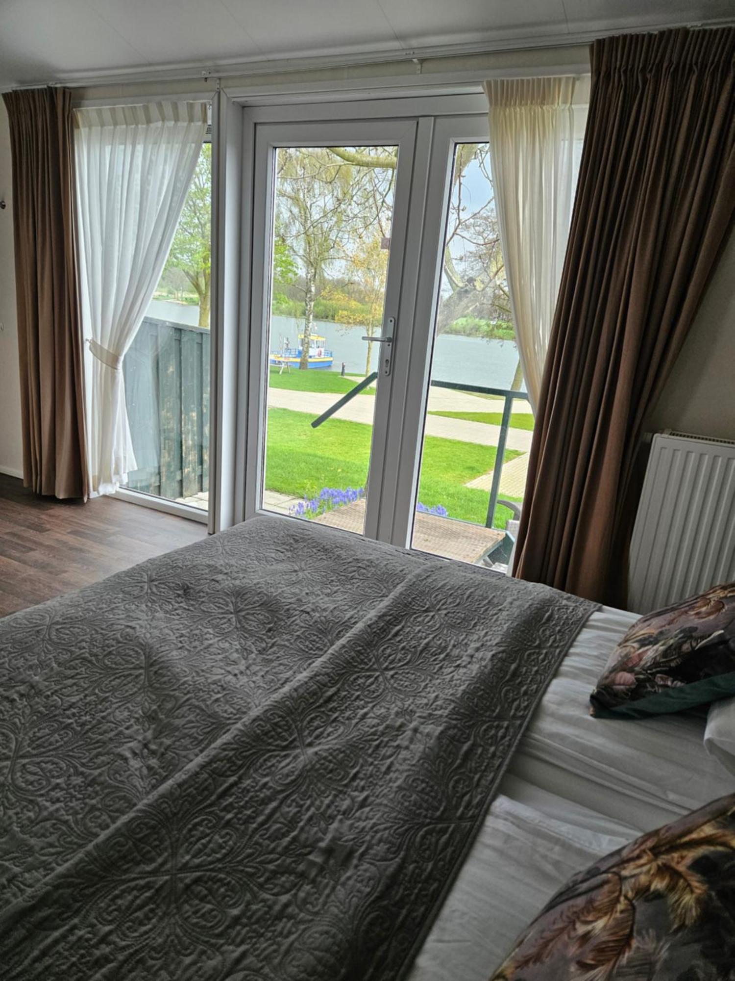 Veerhuys Tante Jet Hotell Blitterswijck Eksteriør bilde